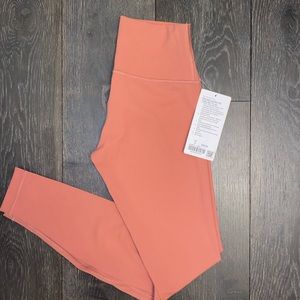 NWT wunder under leggings L28”